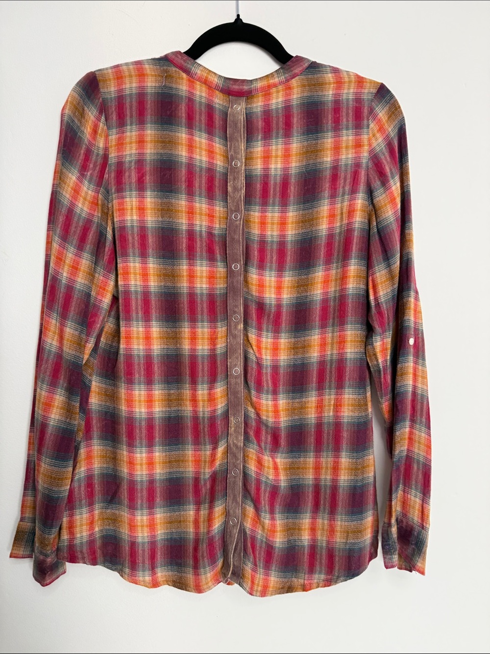 American Rag Plaid Button-Front Tunic Top - - Picture 3 of 4